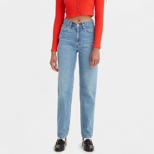 Levi’s 80’s Mom Jean